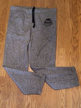 Roots Men's Heather Gray Sweatpants with Black Drawstring, Small